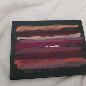 MAC Eyeshadow Palette